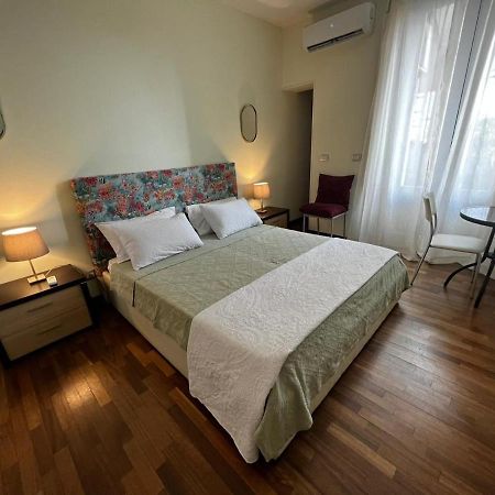 Al Castello Apartment Catania Bagian luar foto