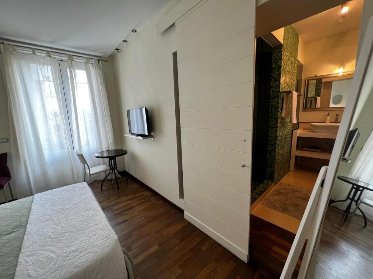 Al Castello Apartment Catania Bagian luar foto